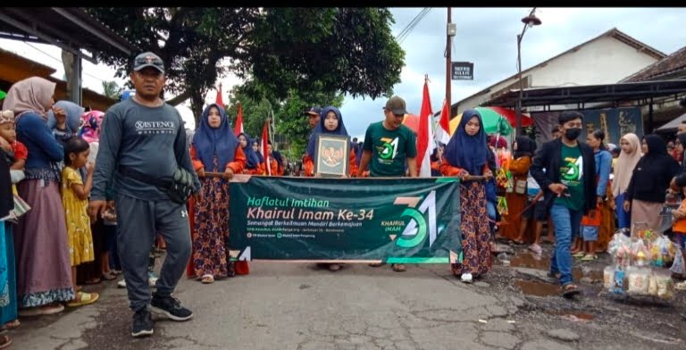 Cukup Meriah Pondok Pesantren Khoirul Imam Gelar Acara Haflatul Imtihan ke - 34