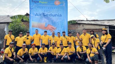 Peringati Hari Air Sedunia, Fajar Paper Lakukan Giat Bersih Sungai Bersama Pemerintah dan Komunitas