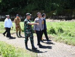 Kapolres Bersama Dandim 0822 Bondowoso Tinjau Lokasi Banjir Bandang Pancoran