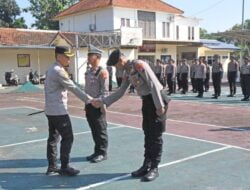 Polres Bondowoso melaksanakan pengukuhan perwira dan bintara selalu mentor bintara remaja