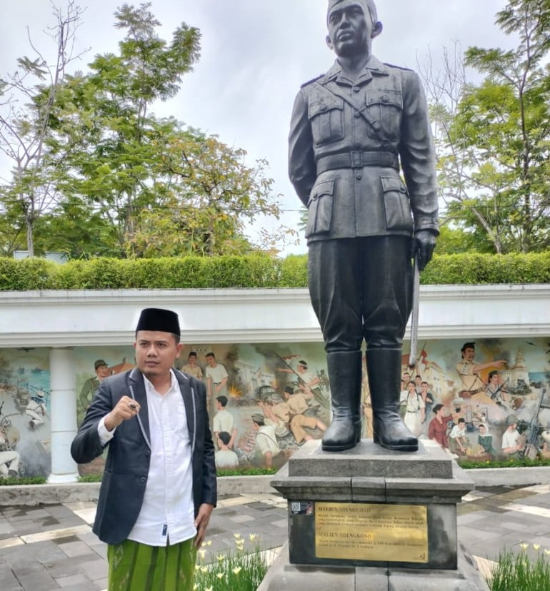 Menjelang Bulan Suci Ramadhan, Ketum AMI Meminta Walikota Surabaya Untuk Mengeluarkan Surat Edaran Semua Diskotik Wajib Tutup