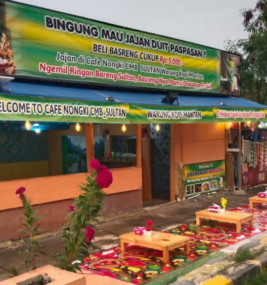 Virall !!!... Tempat Santai Warung Kopi Mantan di Kawasan GOR Wibawamukti Cikarang