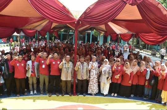 Reuni Akbar Keluarga Besar IMANI dihadiri Bupati Cirebon