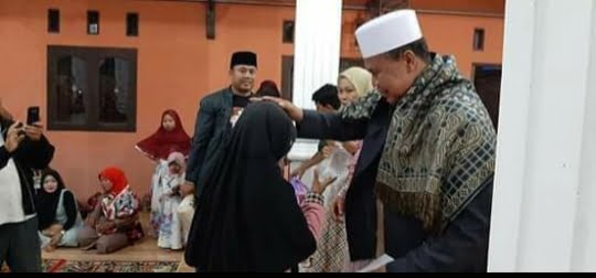 Rasulallah SAW dan Gadis Yatim Kecil 