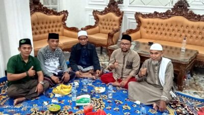 Acara Buka Bersama Di Kediaman Keluarga H.Suparman Ray