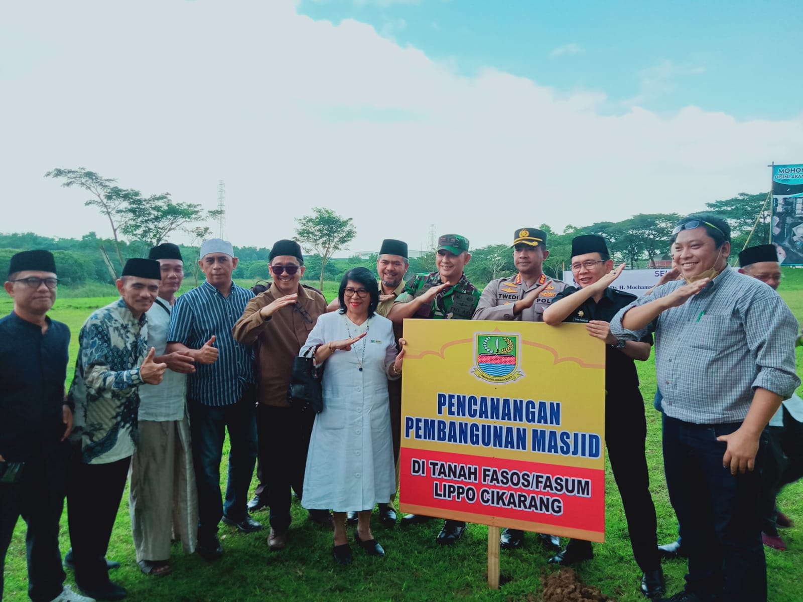 Canangkan Pembangunan Masjid Lippo Cikarang, Dani Ramdan: Oase Spiritual di Tengah Kawasan Industri