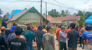 Masyarakat Wawonii Menolak Tambang Mendesak Perusahaan PT. Gema Kreasi Perdana Untuk Segera Angkat Kaki Dari Pulau Wawonii.