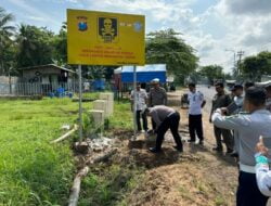 Jelang Mudik Lebaran, Polres Sumenep Pasang Papan Himbauan di Beberapa Titik Rawan Laka