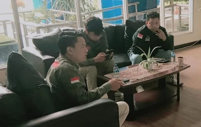 Ketua umum AMI Dukung Penuh Mahfud MD, Tabuh Genderang Revolusi Indonesia