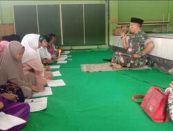 Isi Kegiatan di Bulan Ramadhan, Babinsa Koramil 0822/04 Kunjungi Sekolah SD 