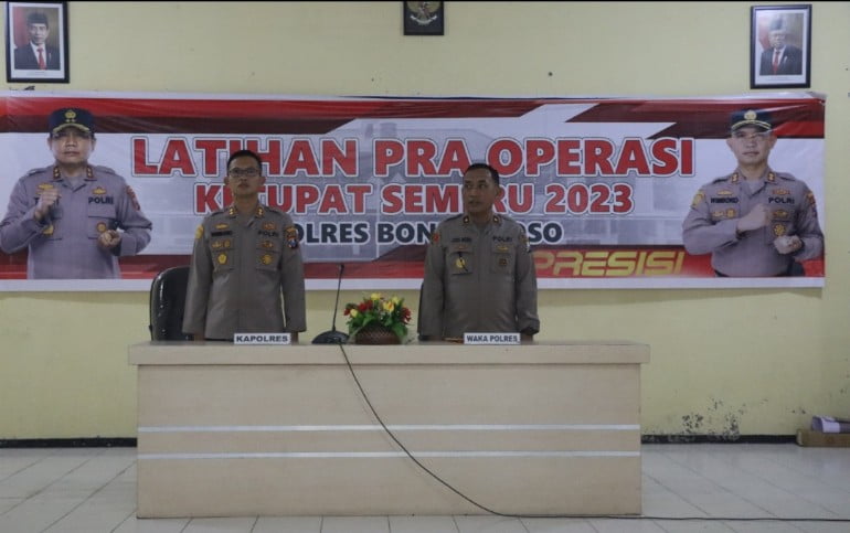 Polres Bondowoso Melaksanakan Lat Pra Ops Ketupat Semeru 2023 di Satlantas Polres Bondowoso