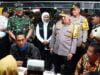 Kapolri bersama Panglima TNI Tinjau Pos Pelayanan Terpadu di Terminal Purabaya Jawa Timur