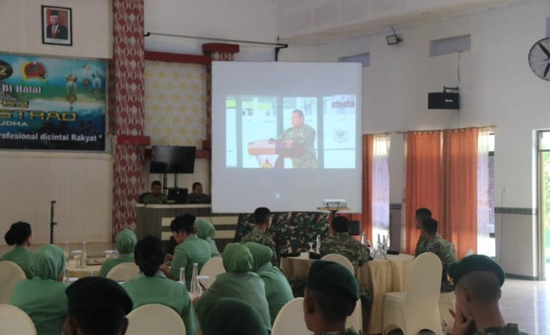 Yonif Raider 514 Kostrad Melaksanakan Syukuran Dalam Rangka Memperingati HUT Divif 2 Kostrad.