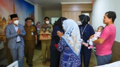 RSUD Kabupaten Bekasi Bagikan Takjil Gratis Kepada Keluarga Pasien, Selama Ramadhan
