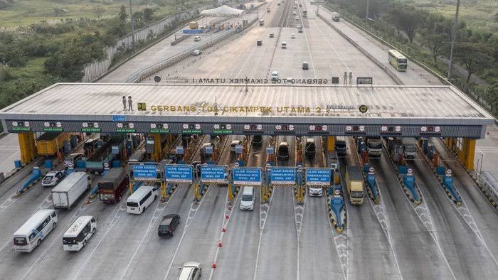 Puncak Arus Mudik Lebaran, Polri Lakukan Langkah dan Strategi Cegah Kemacetan Berlakukan Sistem One Way