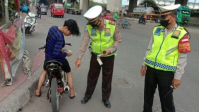 Tertibkan Lalulintas, Polres Metro Bekasi Kembali Berlakukan Tilang Manual, Berikut Sasarannya