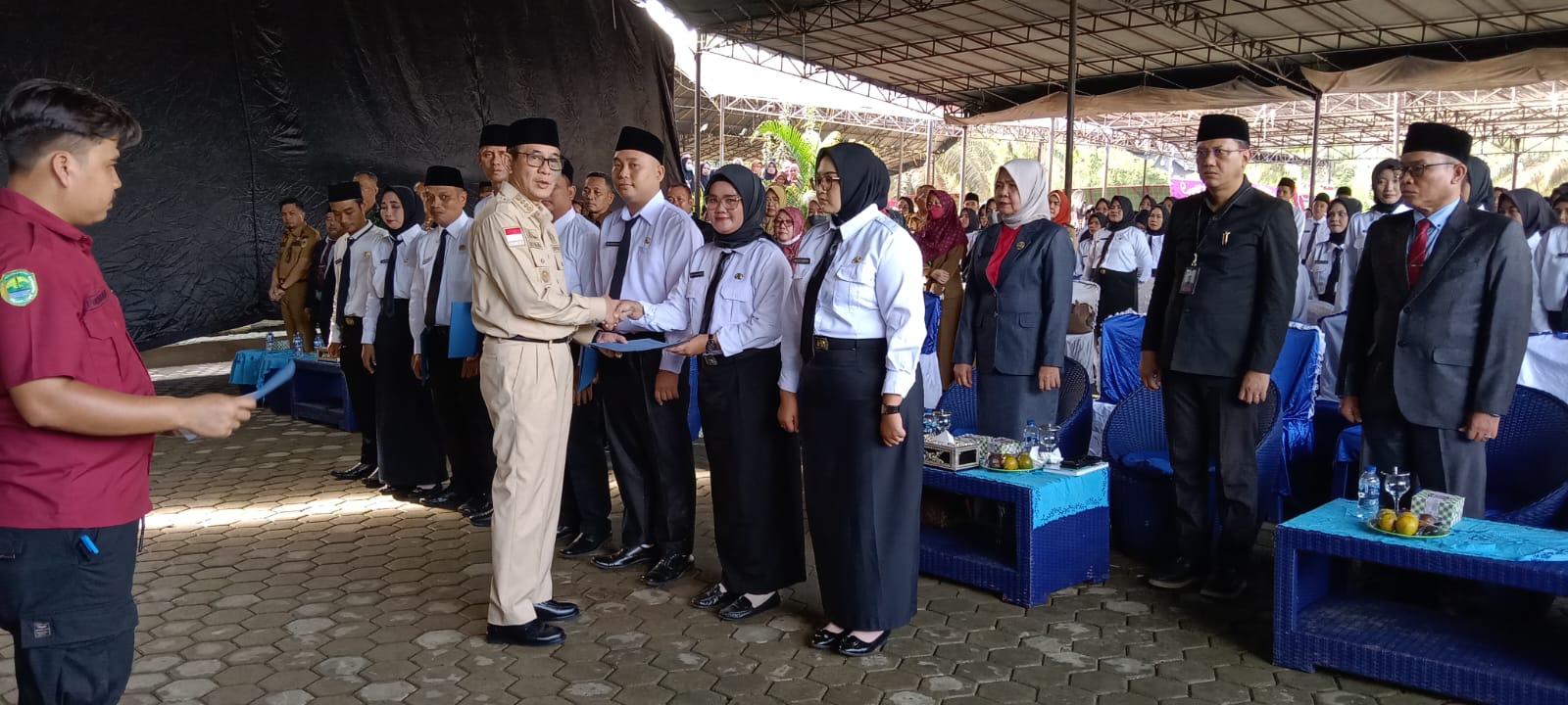 Bupati Pali, DR. Ir. H. Heri Amalindo, MM Melantik 138 Pegawai Pemerintah Dengan Perjanjian Kerja (PPPK) Tenaga Kesehatan