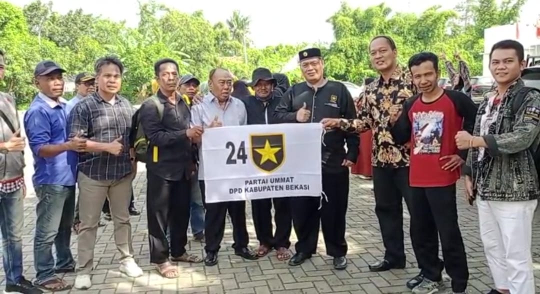 Caleg Partai UMMAT Dapil 7 Nomor 02 Nurhasan SH Resmi Mendaftar Ke KPU Kabupaten Bekasi
