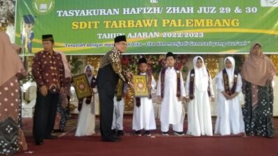 SDIT Tarbawi Palembang Melepas 38 Wisudawan/ Wisudawati Dilanjutkan  Tasyakuran Hafizh / Zhah Jus 29 Dan 30