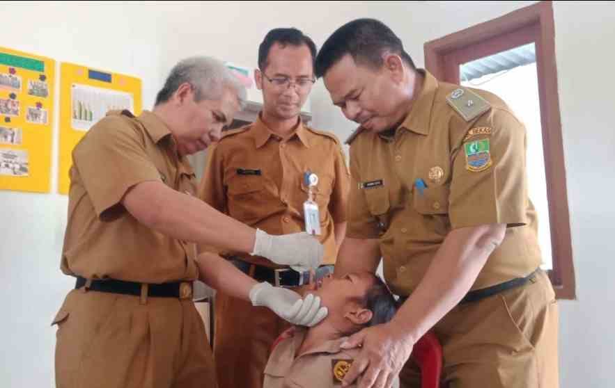 Pemberian Vaksin Polio Putaran Kedua untuk 3.542 Balita di Bojongmangu