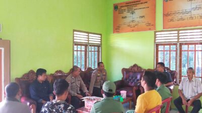 Jajaran Polres Penukal Abab Lematang Ilir (PALI) Melalui Polsek Tanah Abang Melaksanakan Kegiatan Jum’at Curhat