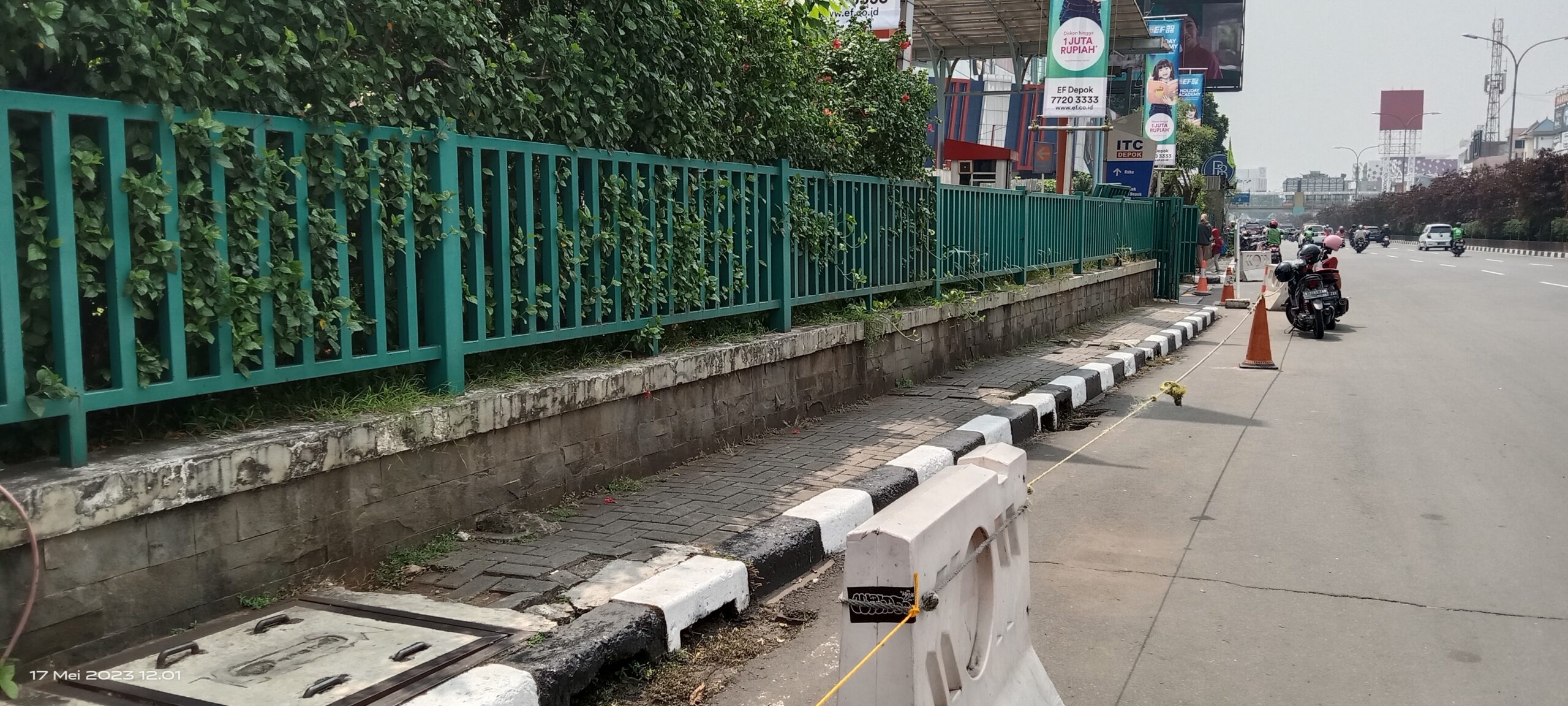 Penampakan Trotoar di Jalan Margonda Depok Masih Ada Yang Belum Diperbaiki 