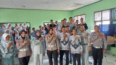 Police Go To School, Satlantas Polres Metro Bekasi Keliling Sekolah di Kabupaten Bekasi