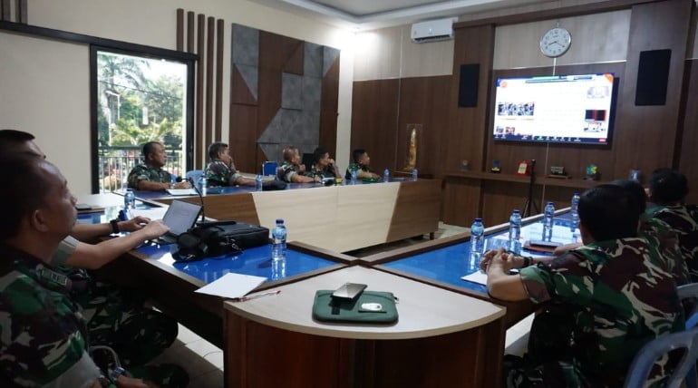 Video Conference Serentak, Dandim 0822 Bondowoso Mengikuti Pengarahan Panglima TNI