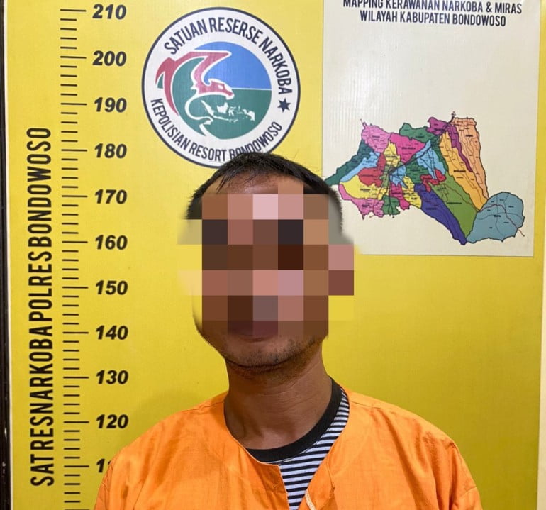Polres Bondowoso Ringkus Seorang Pria yang Diduga Menggunakan Narkotika Jenis Sabu