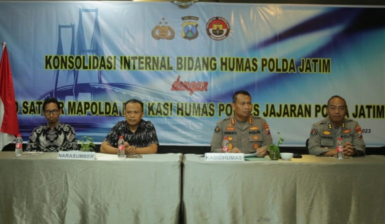 Perkuat Soliditas dan Profesionalisme, Bidhumas Polda Jatim Gelar Konsolidasi PPID 