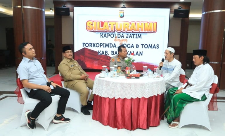 Jelang Pilkades Serentak, Kapolda Jatim Gelar Silaturahmi Toga dan Tomas Kabupaten Bangkalan