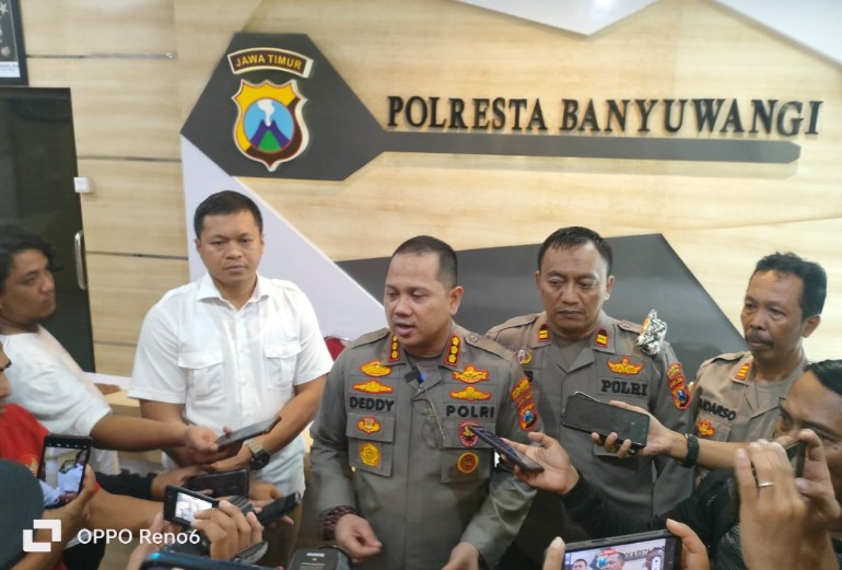 Polisi Berhasil Ungkap Kasus Pelemparan Bus Pariwisata di Banyuwangi, Tiga Tersangka Diamankan