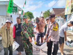 Gotong Royong, TNI – Polri di Lumajang Bantu Pembangunan Masjid Nurul Falah