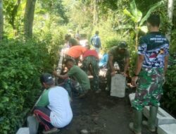 Satgas TMMD 116 Bondowoso Bersihkan Jalan Lingkungan