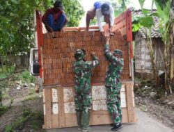 Langsir Batu Bata Estafet Satgas TMMD Reg 116 Bondowoso