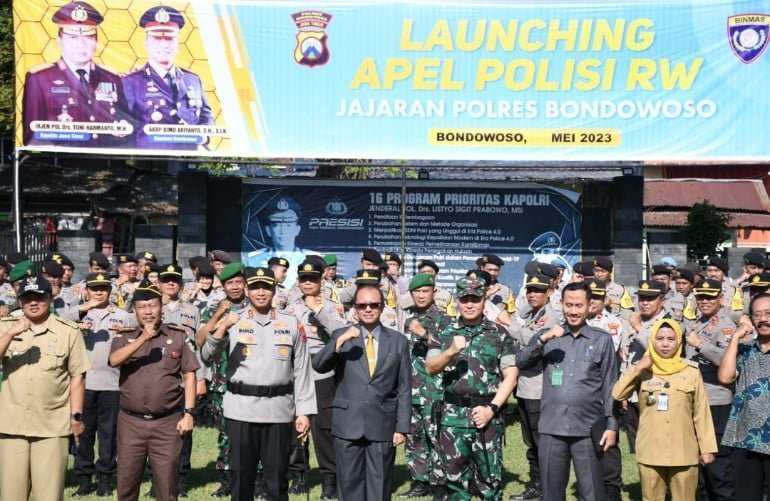 Dandim 0822 Bondowoso Hadiri Launching Program Polisi RW Tingkat Polres Bondowoso