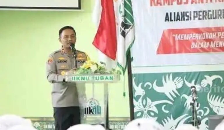 Kapolres Tuban Beri Materi di Seminar dan Deklarasi Kampus Anti Radikalisme dan Terorisme