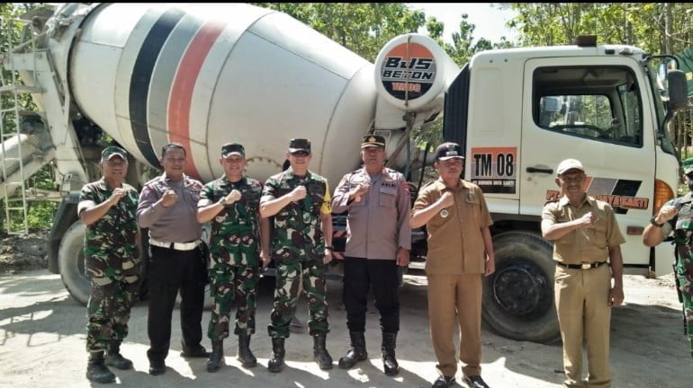Polres Nganjuk Turunkan Puluhan Personel Dukung TNI Dalam Program TMMD