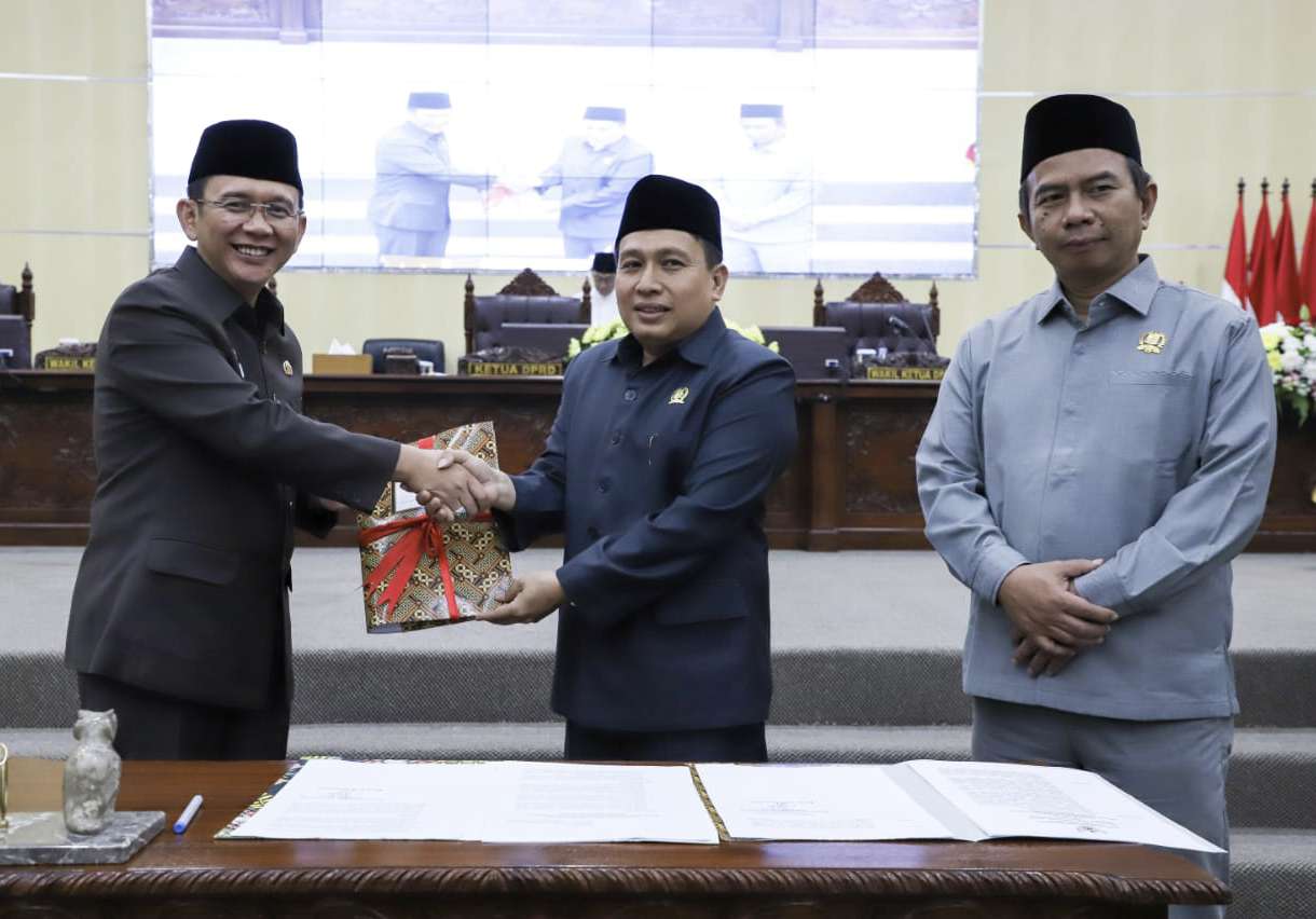 DPRD Terima Laporan Pertanggungjawaban Bupati Bekasi Tahun 2022