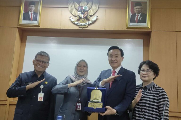 Pemkab Bekasi Terima Kunjungan Kerja Walikota Distrik Buk-Gu Korea Selatan