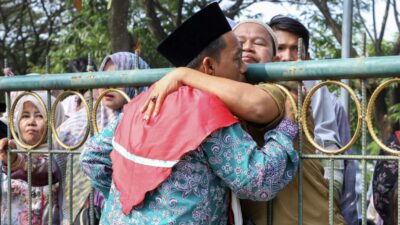 Pemkab Bekasi Lepas 392 Calon Jamaah Haji