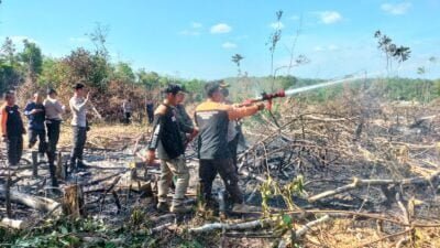 Jajaran Polsek Talang Ubi Mendatangi Lokasi Kebakaran Hutan