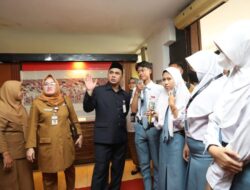 Aplikasi PPDB Diluncurkan, Wagub Jateng Harap Beri Kemudahan Masyarakat untuk Daftar Sekolah