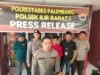 Kanit Reskrim IB I Iptu Apriansyah Berikut Jajaran Menggelar Press Conperence Terkait Pembunuhan Terhadap Ibu Kandung Yang Terjadi Di Wilayah Polsek IB I