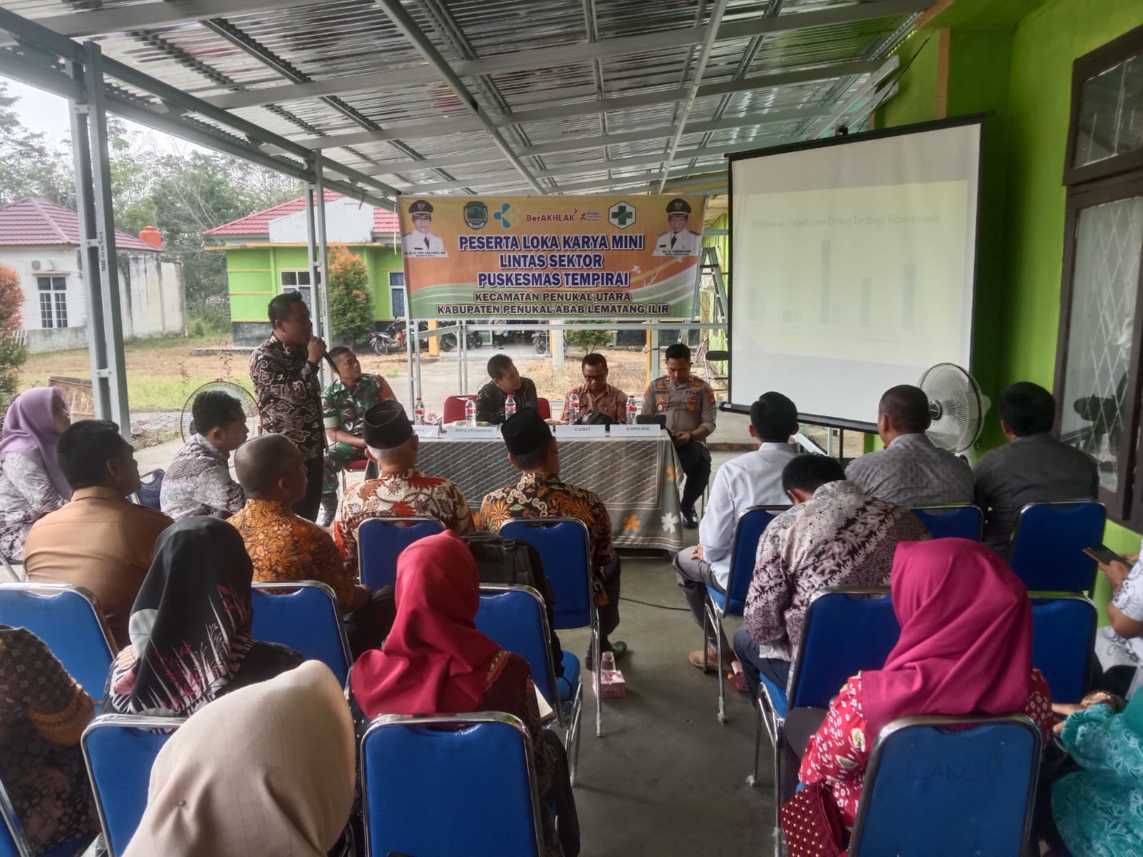 Polsek Penukal Utara Hadiri Giat Mini Loka Karya di Puskesmas Tempirai