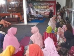 Fauzi Tebar 10 Ton Pupuk Gratis