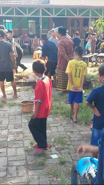 Potret qurban di Masjid Jami Nurul Islam