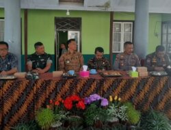 Danposramil Sumberwringin Hadiri Rapat Perencanaan Pelebaran Jalan