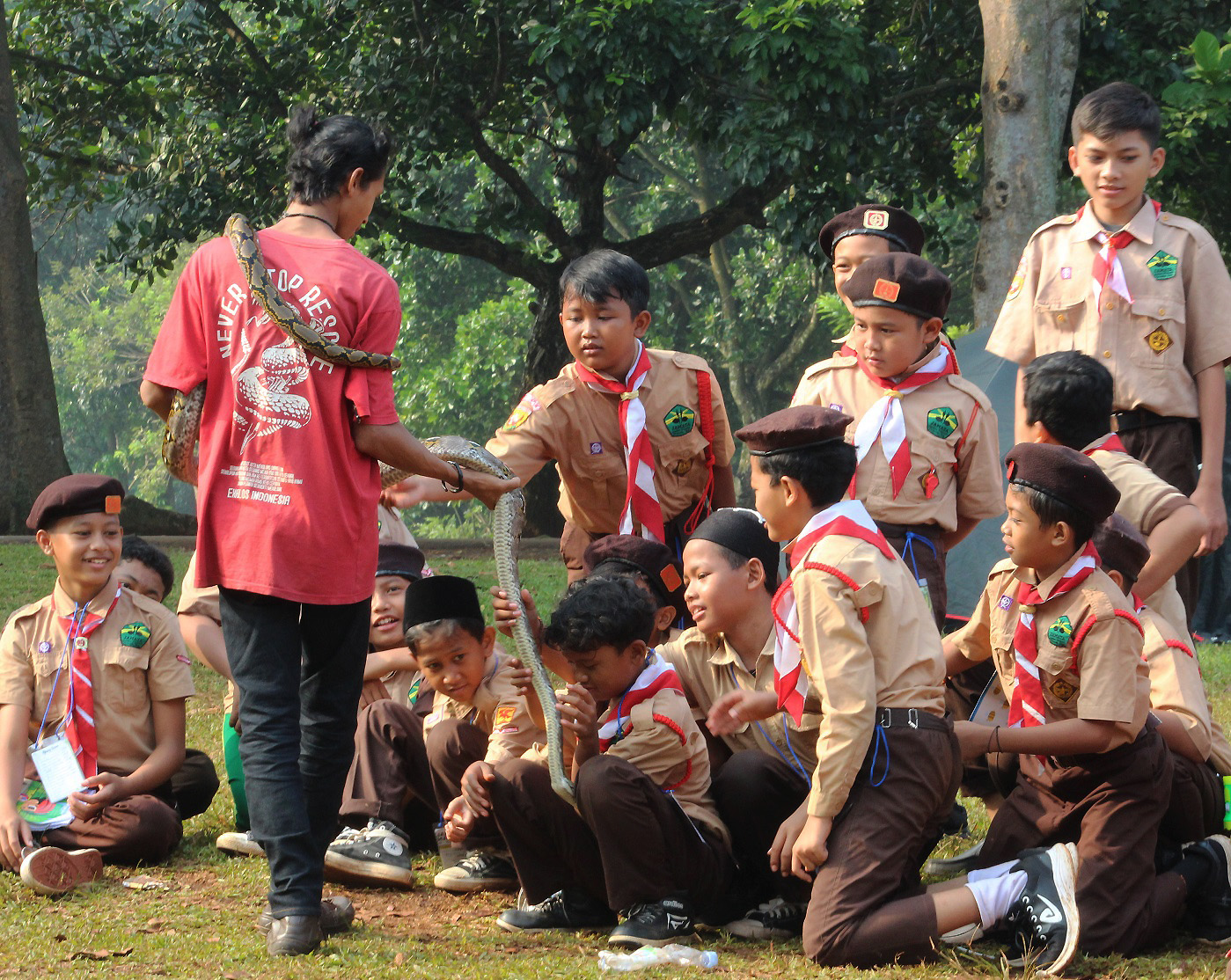 Exalos Indonesia: Tiga Hal Penting Snake Education
