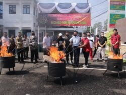 Pemkab dan Kejari Lampung utara Musnahkan Barang Bukti Tindak Pidana Umum